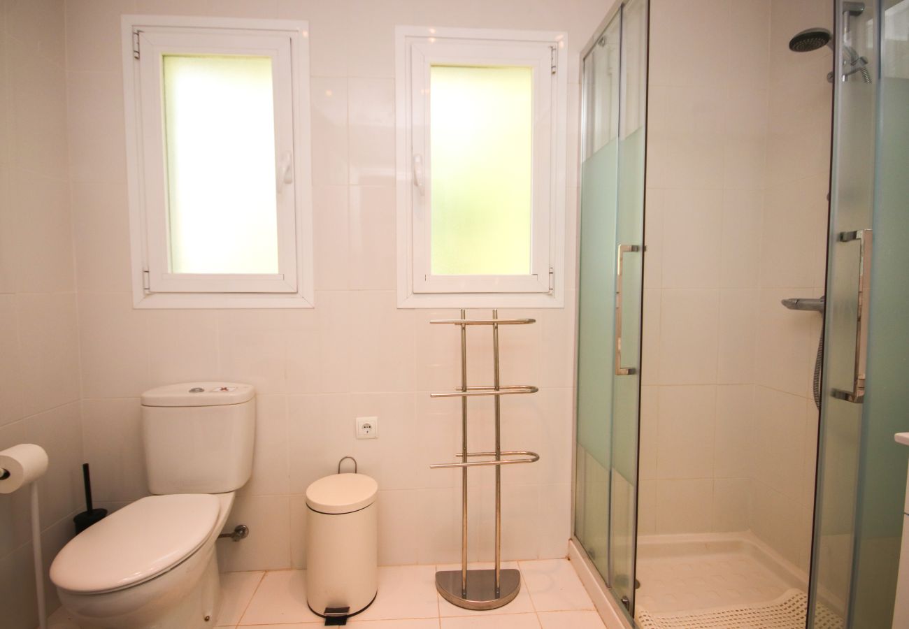 Apartamento en Benahavís - Apartamento  encantado en Pueblo Cortes del Golf Benahavis