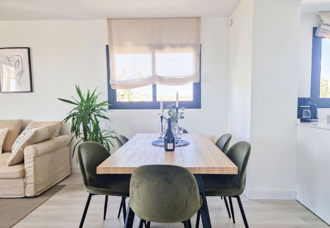 Apartamento en Mijas Costa - Moderno apartamento de 2 dormitorios @ Jardines de Las Lagunas