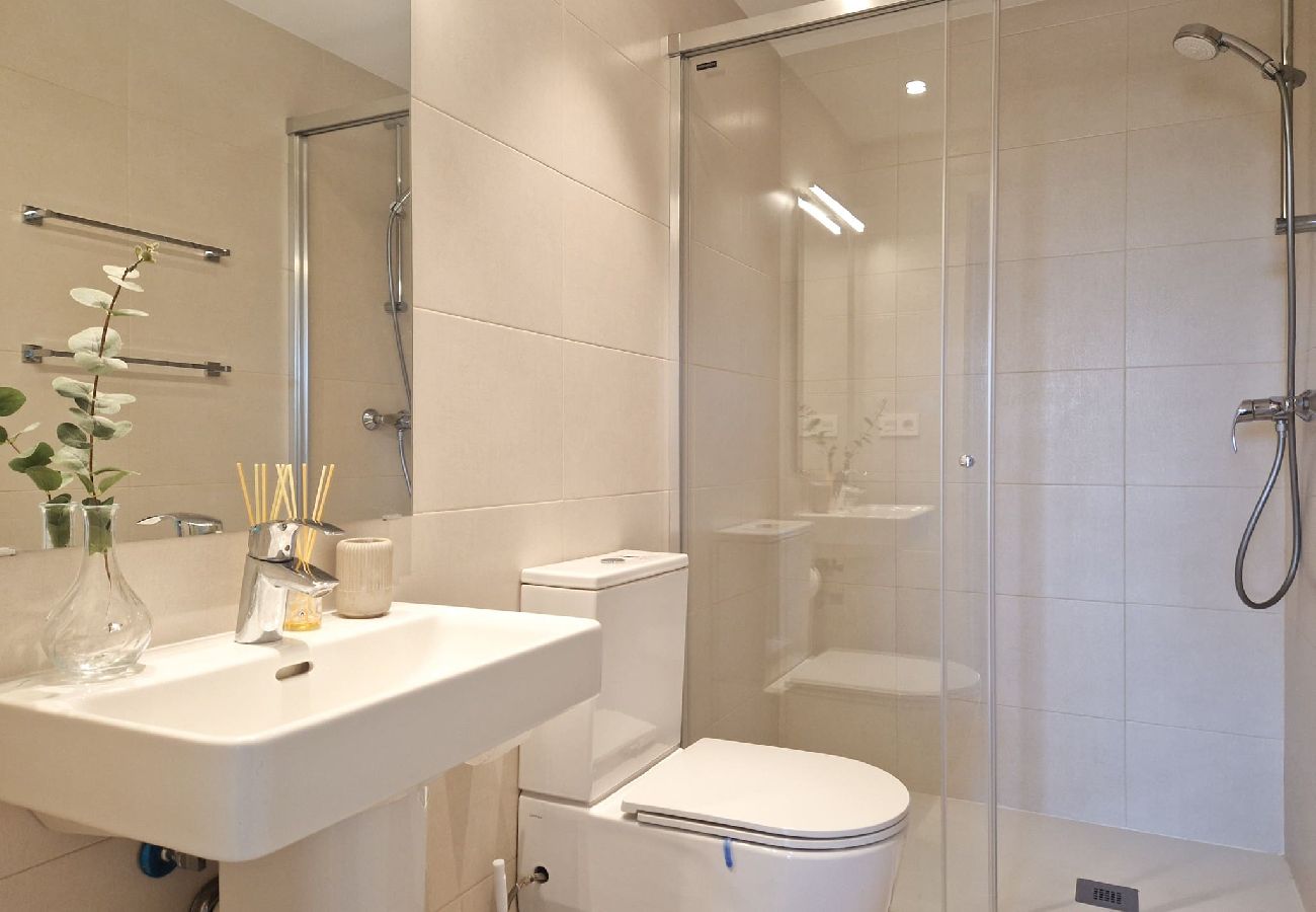 Apartamento en Mijas Costa - Moderno apartamento de 2 dormitorios @ Jardines de Las Lagunas