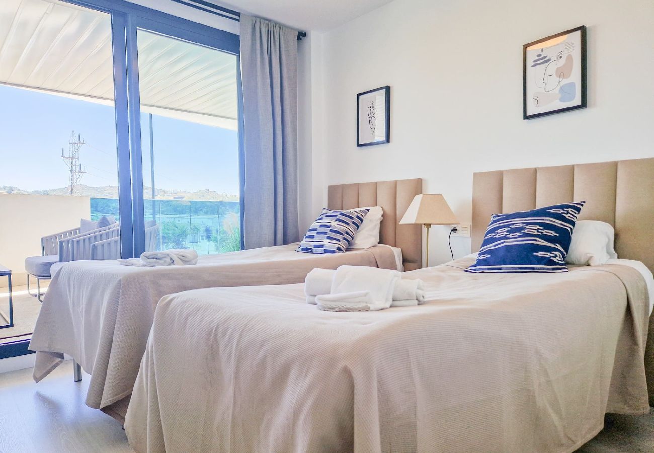 Apartamento en Mijas Costa - Moderno apartamento de 2 dormitorios @ Jardines de Las Lagunas