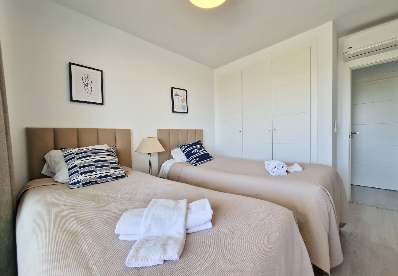 Apartamento en Mijas Costa - Moderno apartamento de 2 dormitorios @ Jardines de Las Lagunas