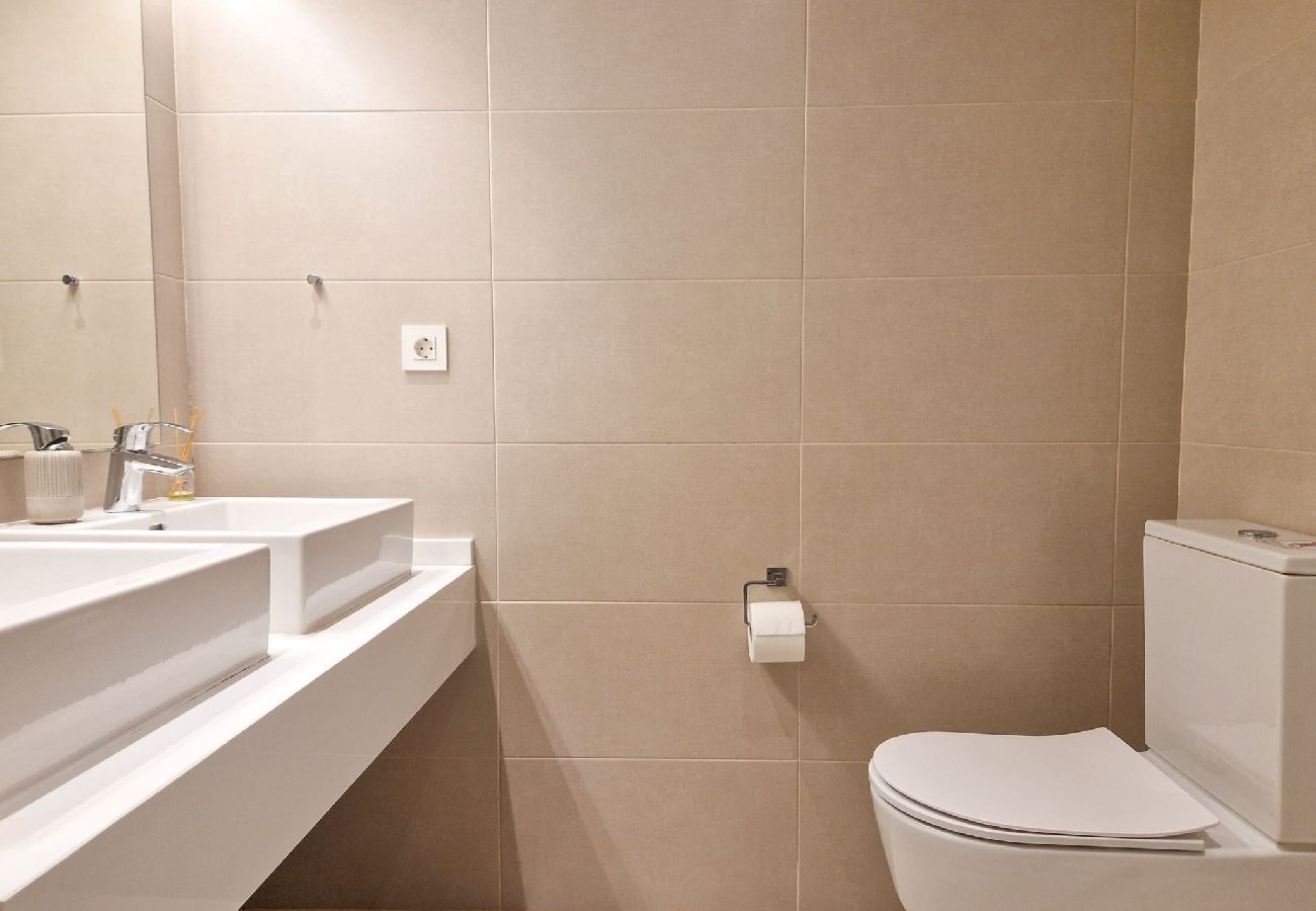 Apartamento en Mijas Costa - Moderno apartamento de 2 dormitorios @ Jardines de Las Lagunas