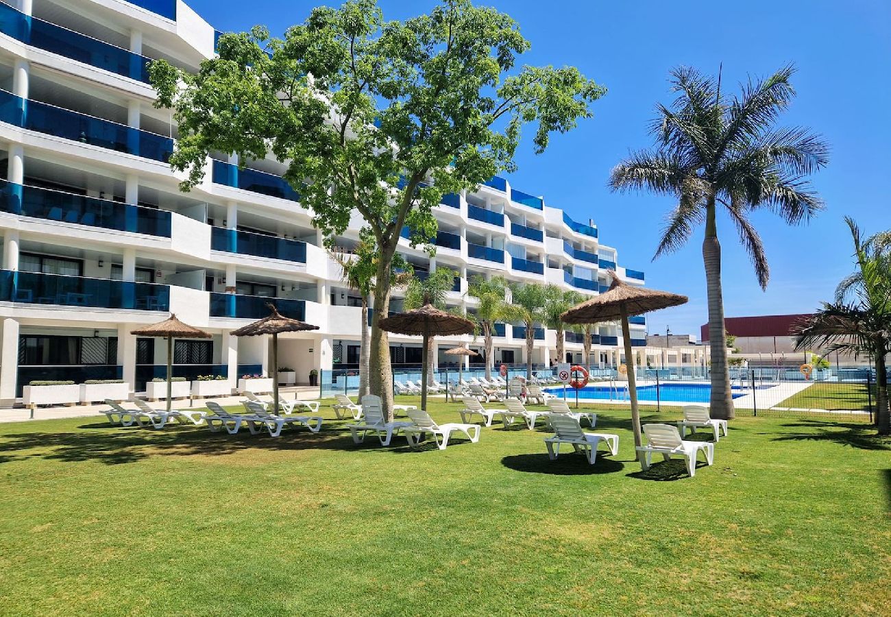 Apartamento en Mijas Costa - Moderno apartamento de 2 dormitorios @ Jardines de Las Lagunas
