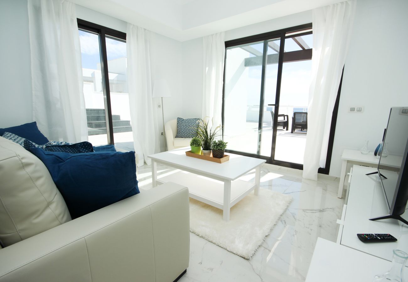 Apartamento en Casares - Ático frente al mar con vistas al mar, Bañera de hidromasaje, Barbacoa