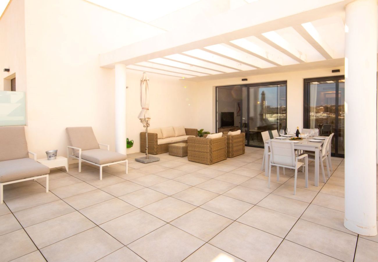 Apartamento en La Cala de Mijas - Moderno apartamento de 3 dormitorios en Casa Banderas, La Cala De Mijas