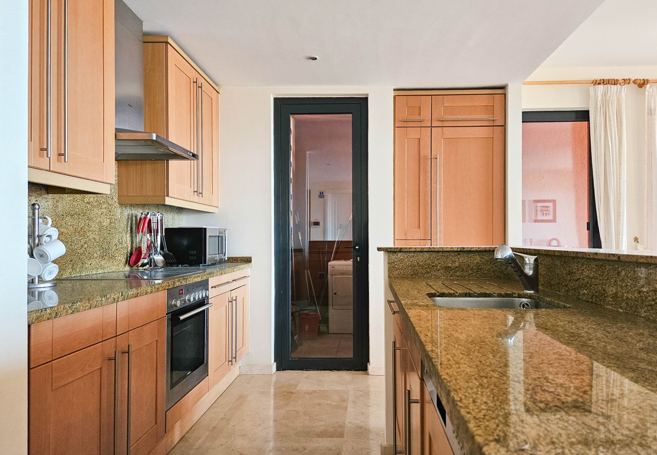 Apartamento en Mijas Costa - Apartamento de dos dormitorios en Calahonda con vistas al mar