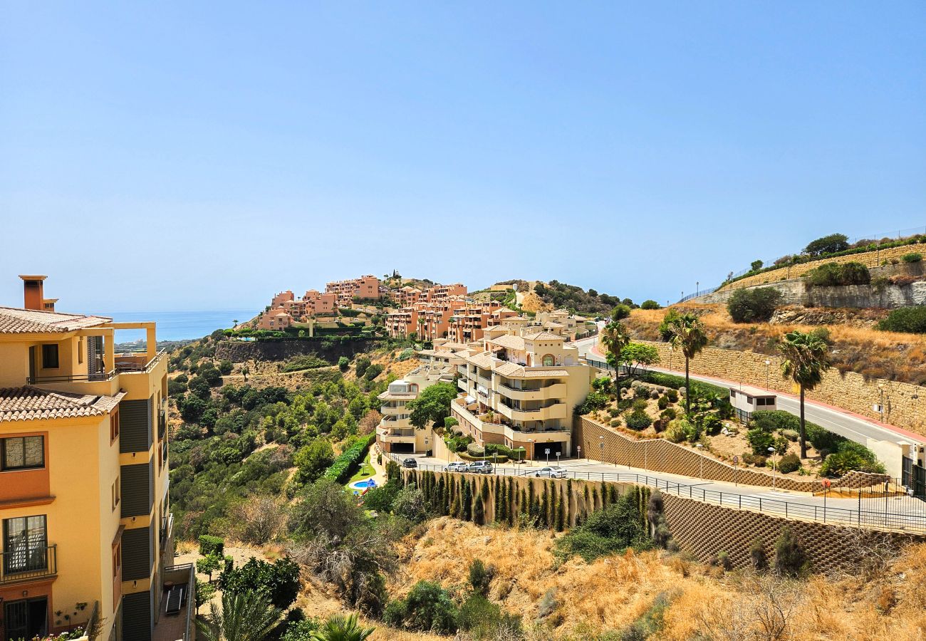 Apartamento en Mijas Costa - Apartamento de dos dormitorios en Calahonda con vistas al mar