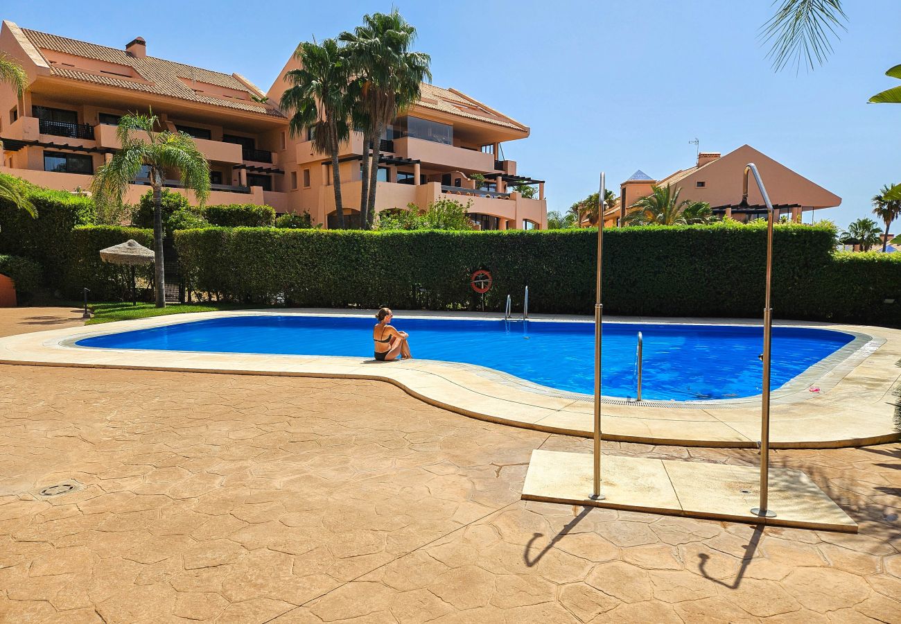 Apartamento en Mijas Costa - Apartamento de dos dormitorios en Calahonda con vistas al mar