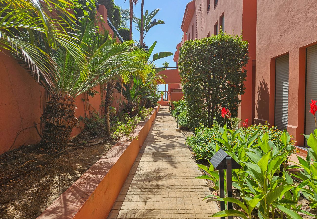 Apartamento en Mijas Costa - Apartamento de dos dormitorios en Calahonda con vistas al mar