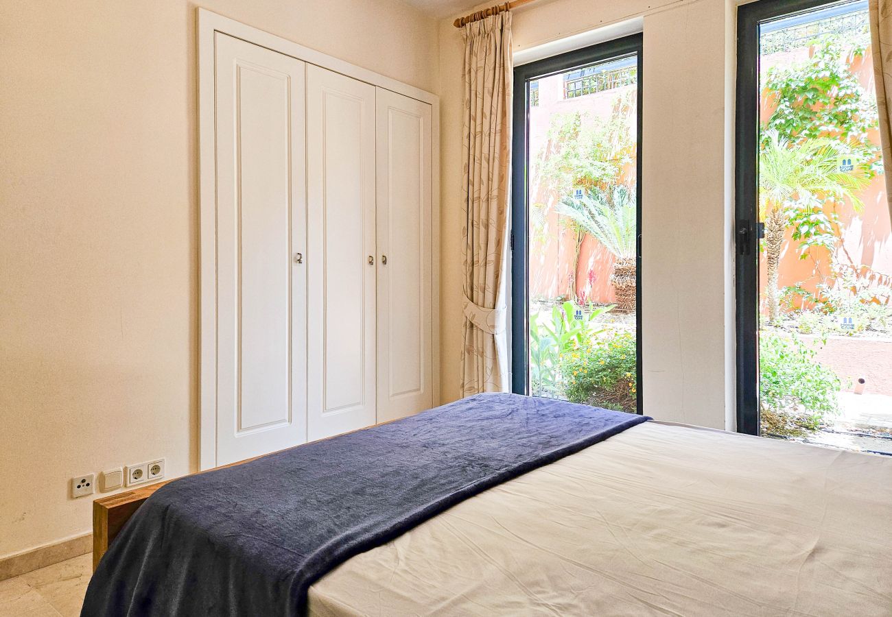Apartamento en Mijas Costa - Apartamento de dos dormitorios en Calahonda con vistas al mar
