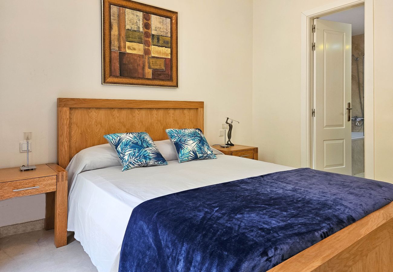 Apartamento en Mijas Costa - Apartamento de dos dormitorios en Calahonda con vistas al mar