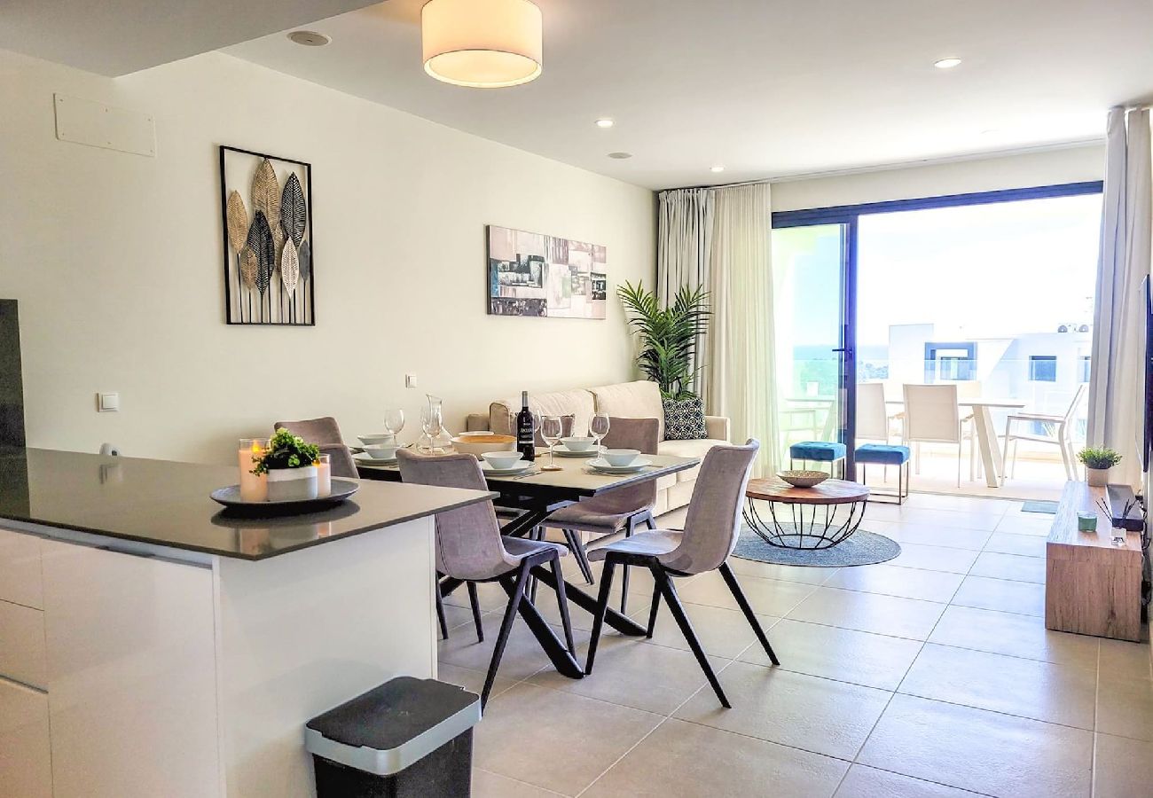 Apartamento en Estepona - Apartamento de dos dormitorios en Mirador Del Golf Estepona