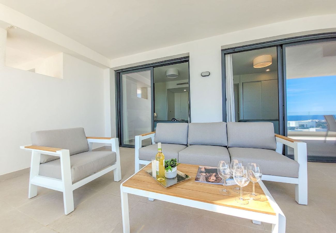 Apartamento en Estepona - Apartamento de dos dormitorios en Mirador Del Golf Estepona