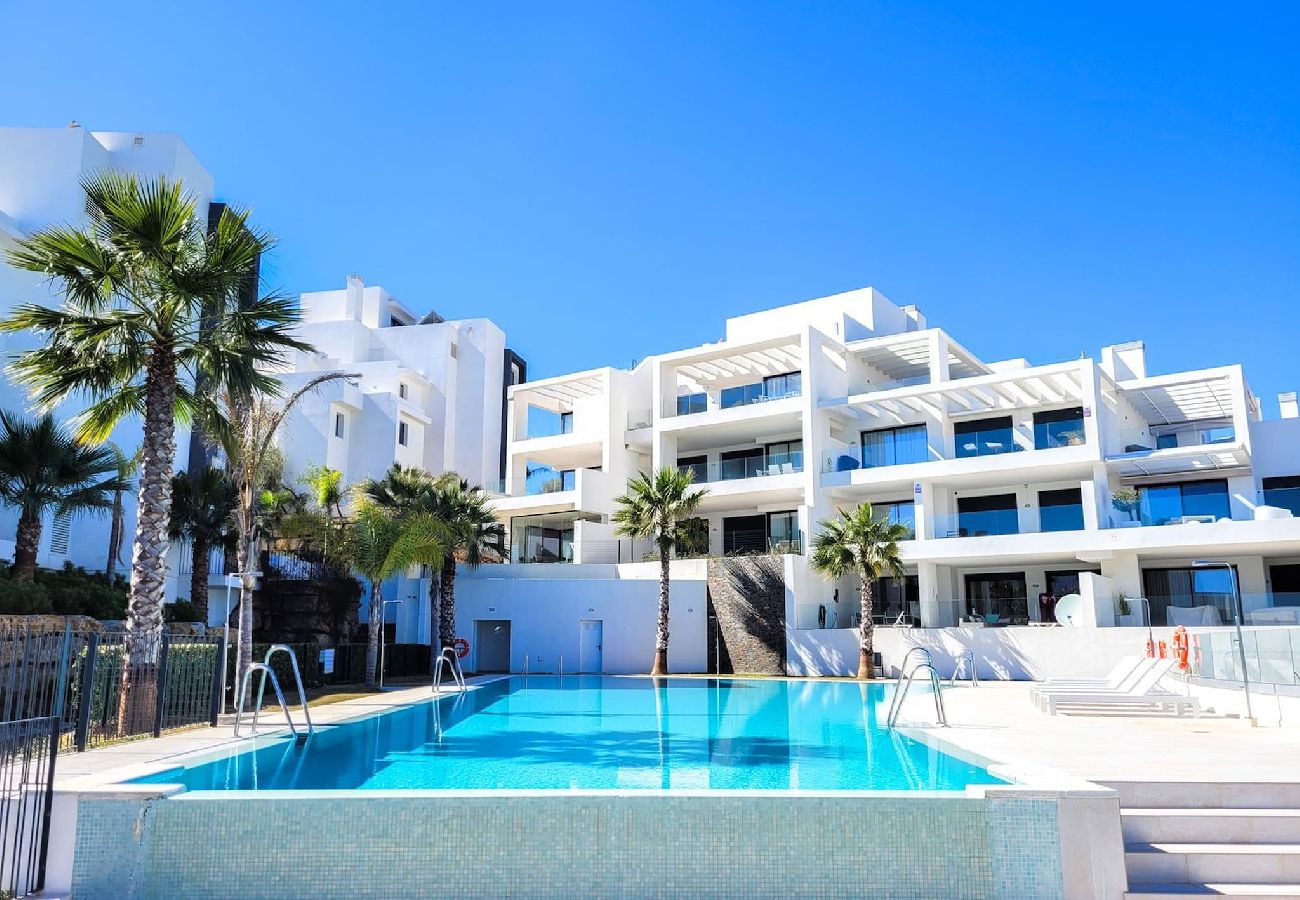 Apartamento en Estepona - Apartamento de dos dormitorios en Mirador Del Golf Estepona
