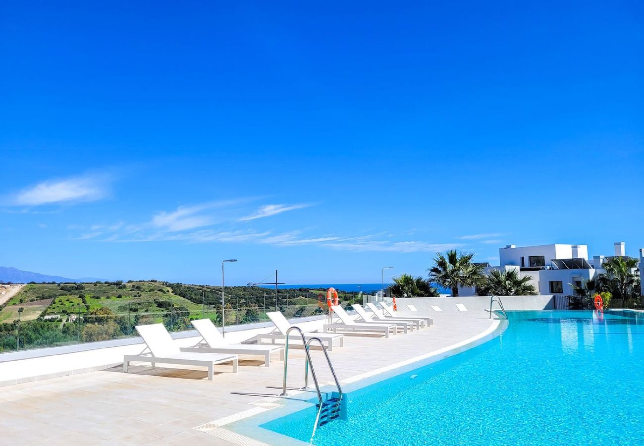 Apartamento en Estepona - Apartamento de dos dormitorios en Mirador Del Golf Estepona