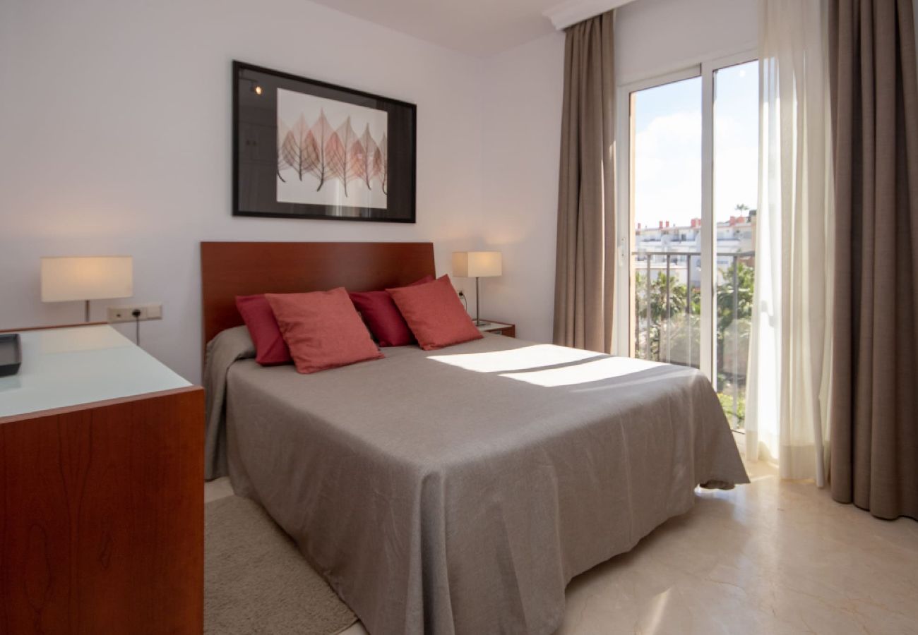 Apartamento en Fuengirola - Casa adosada de 2 dormitorios Marina del Sol cerca de la playa y el pueblo