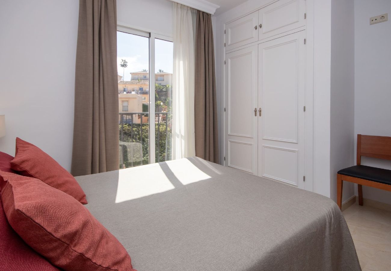 Apartamento en Fuengirola - Casa adosada de 2 dormitorios Marina del Sol cerca de la playa y el pueblo