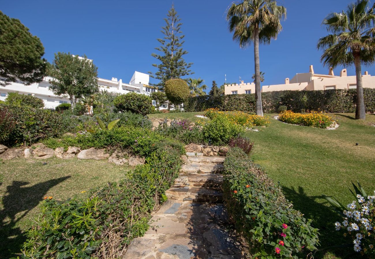 Apartamento en Fuengirola - Casa adosada de 2 dormitorios Marina del Sol cerca de la playa y el pueblo
