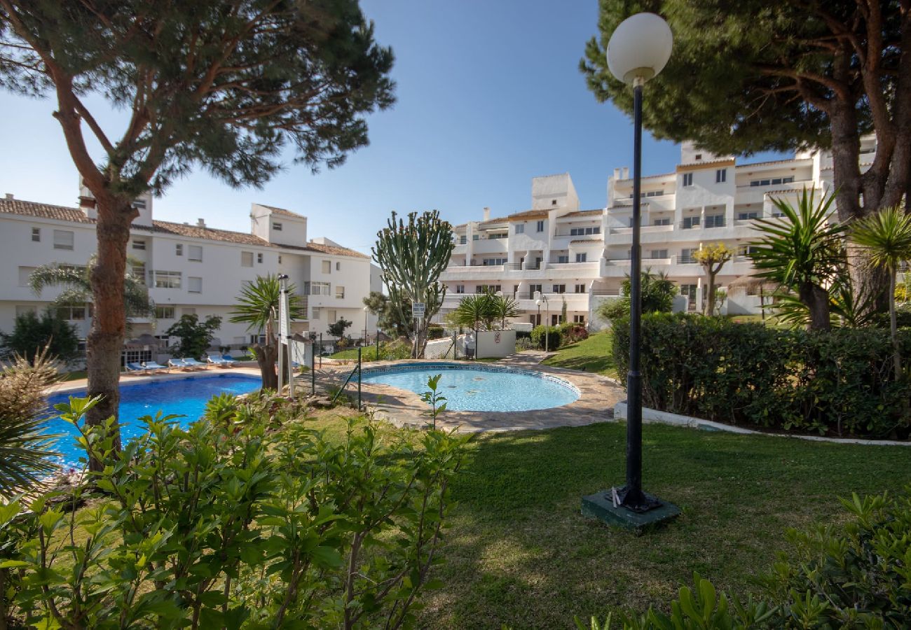 Apartamento en Fuengirola - Casa adosada de 2 dormitorios Marina del Sol cerca de la playa y el pueblo