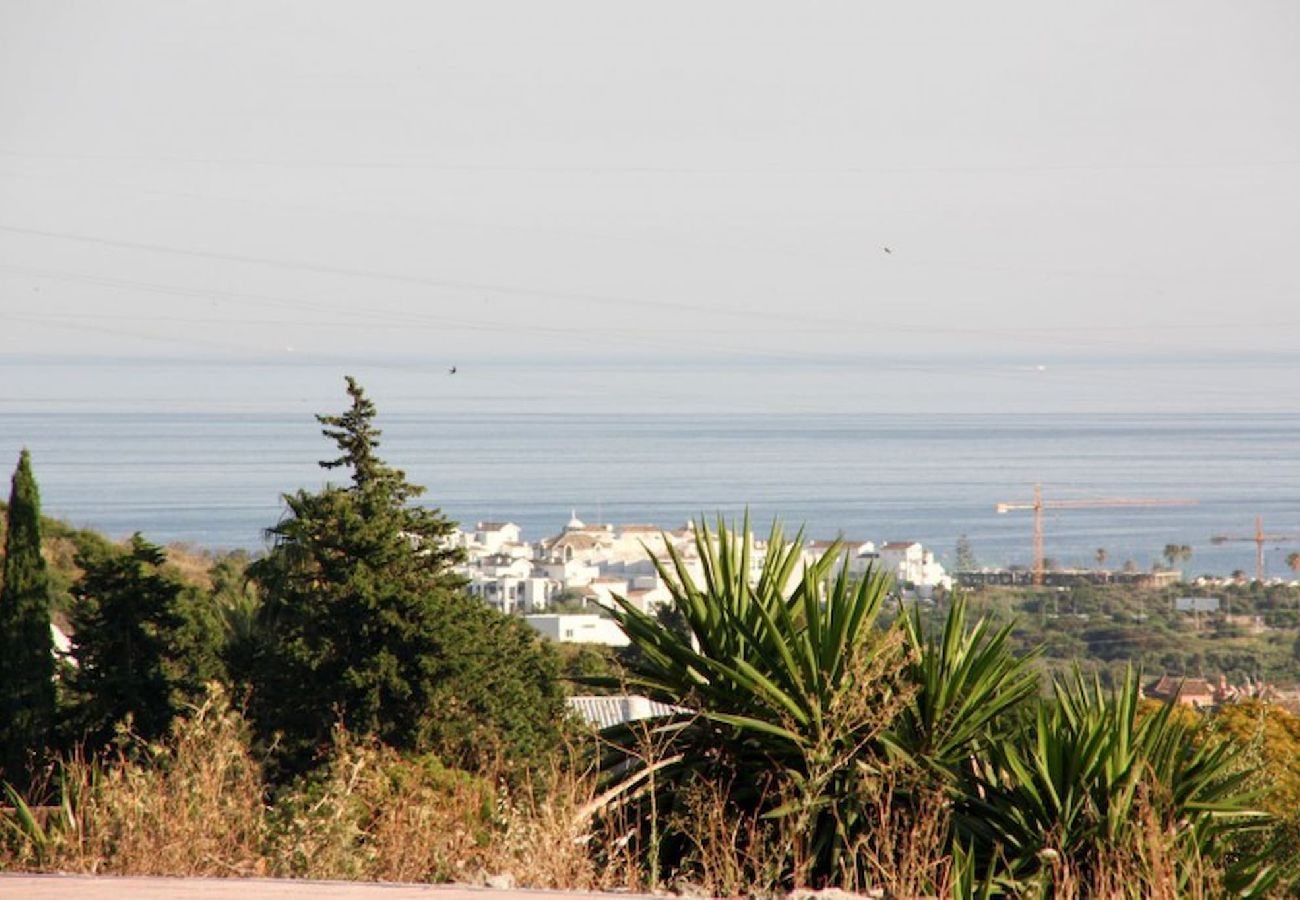 Apartamento en Estepona - Apartamento de 2 dormitorios con vistas al campo de golf de Valle Romano