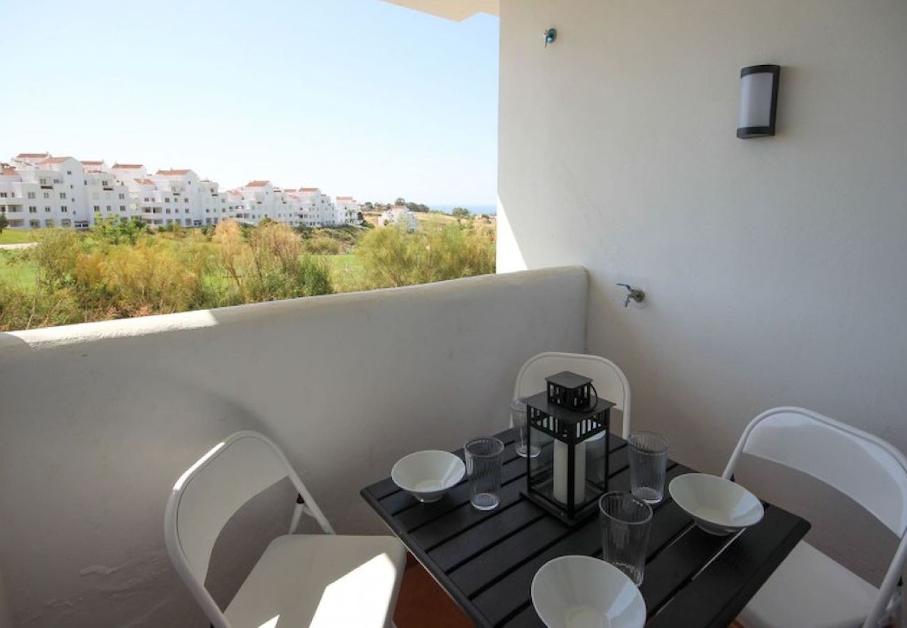 Apartamento en Estepona - Apartamento de 2 dormitorios con vistas al campo de golf de Valle Romano