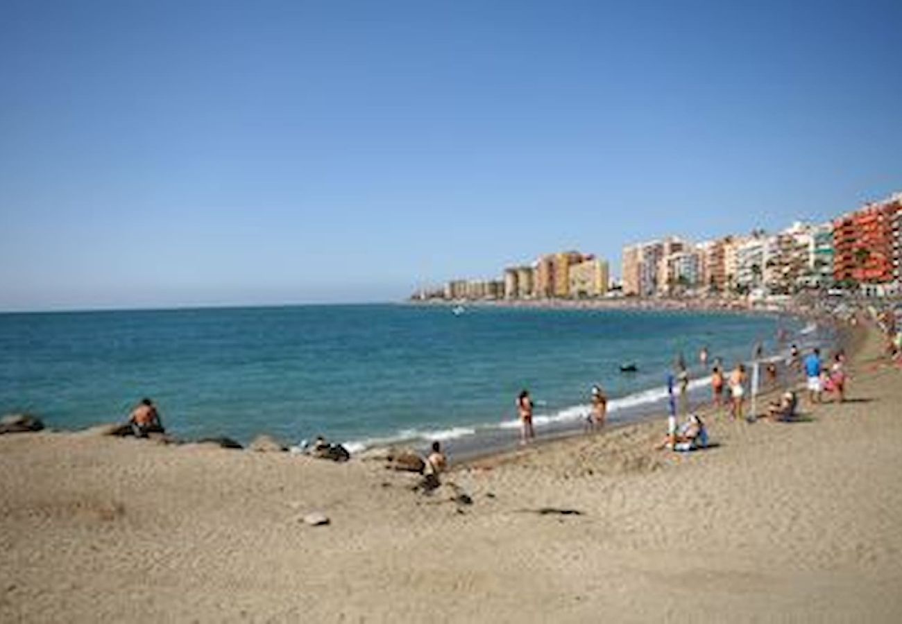 Apartamento en Fuengirola - Apartamento de 1 dormitorio cerca de la playa en Fuengirola