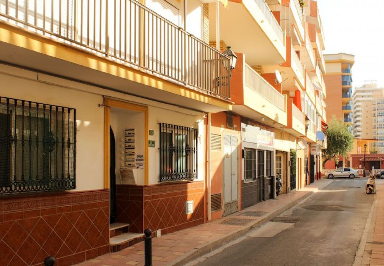 Apartamento en Fuengirola - Apartamento de 1 dormitorio cerca de la playa en Fuengirola