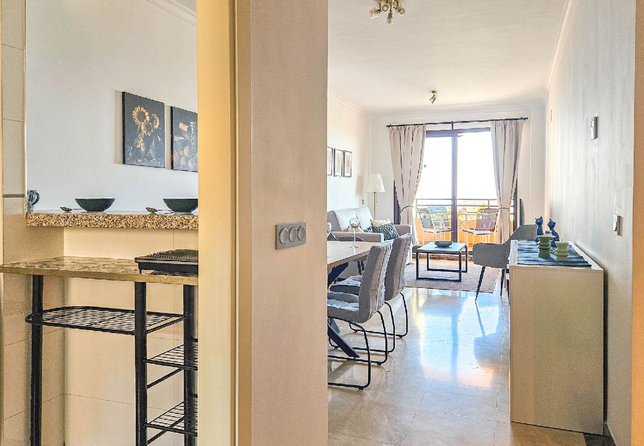 Apartamento en Mijas Costa - 5 piscinas comunitarias y excelentes vistas @ Calanova Sea Golf