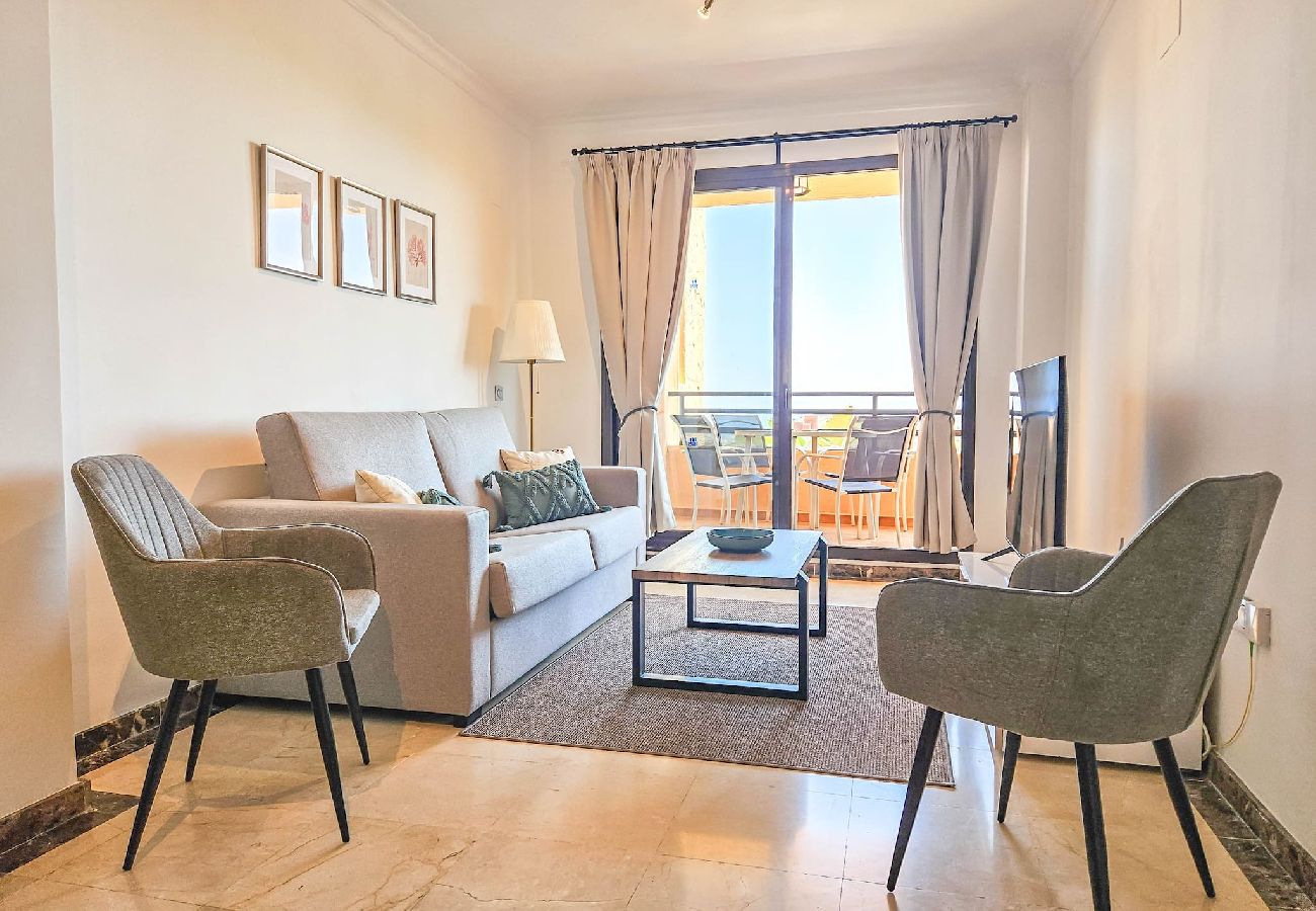 Apartamento en Mijas Costa - 5 piscinas comunitarias y excelentes vistas @ Calanova Sea Golf
