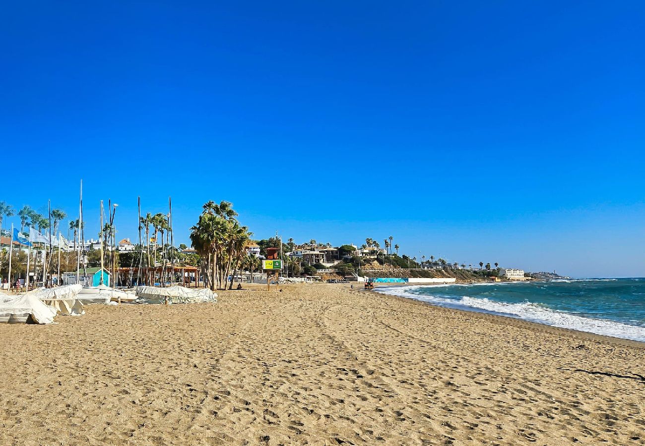 Apartamento en Mijas Costa - 5 piscinas comunitarias y excelentes vistas @ Calanova Sea Golf