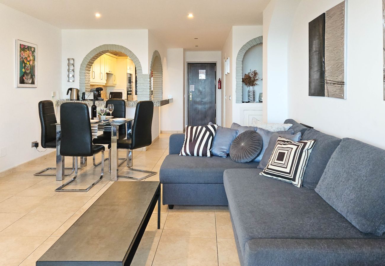 Apartamento en Mijas Costa - Hermosas vistas al mar @ Torrenueva cerca de La Cala