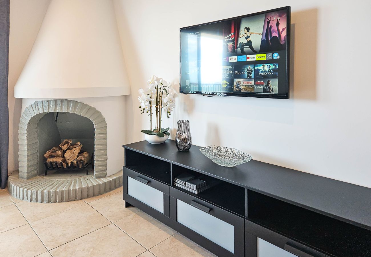 Apartamento en Mijas Costa - Hermosas vistas al mar @ Torrenueva cerca de La Cala