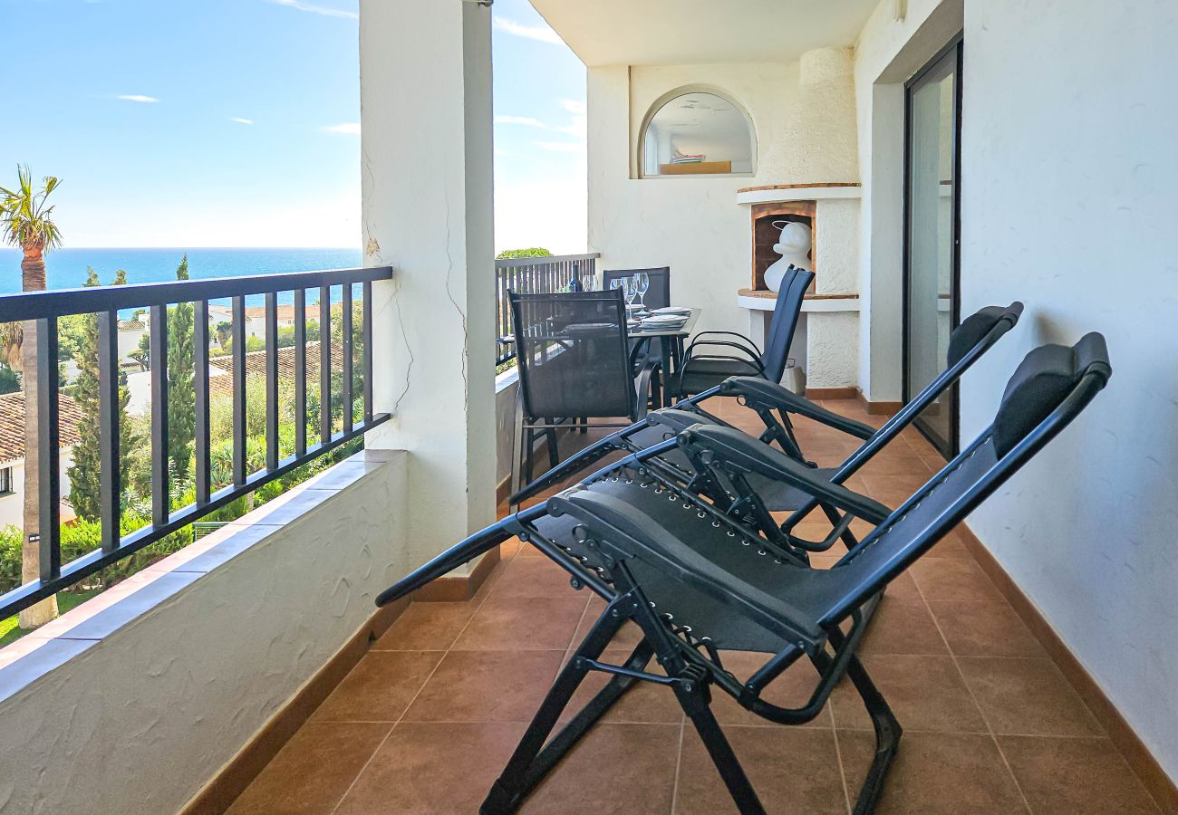 Apartamento en Mijas Costa - Hermosas vistas al mar @ Torrenueva cerca de La Cala