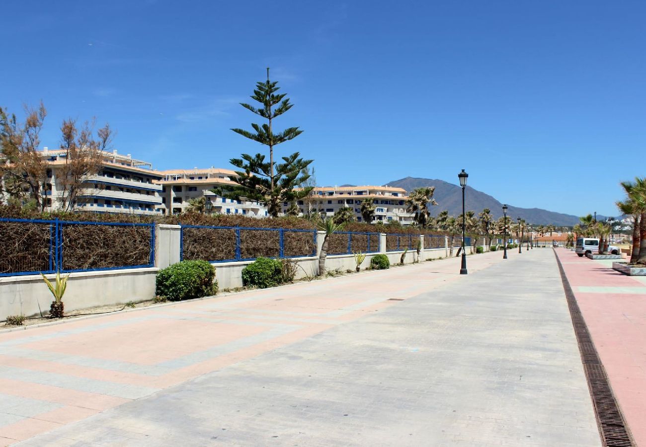 Apartamento en Manilva - Apartamento de 2 dormitorios en alquiler vacacional en Jardines de Sabinillas Manilva