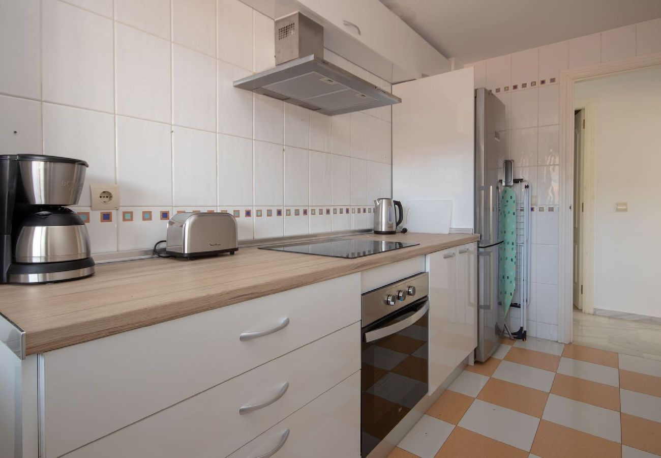 Apartamento en Manilva - Apartamento de 2 dormitorios en alquiler vacacional en Jardines de Sabinillas Manilva
