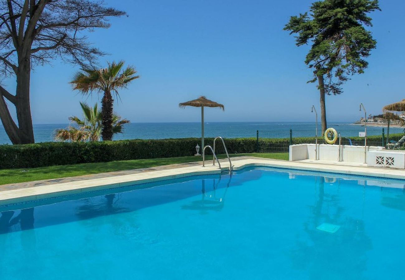Apartamento en Mijas Costa - Apartamento con jardín Rocas del Mar, Riviera del Sol