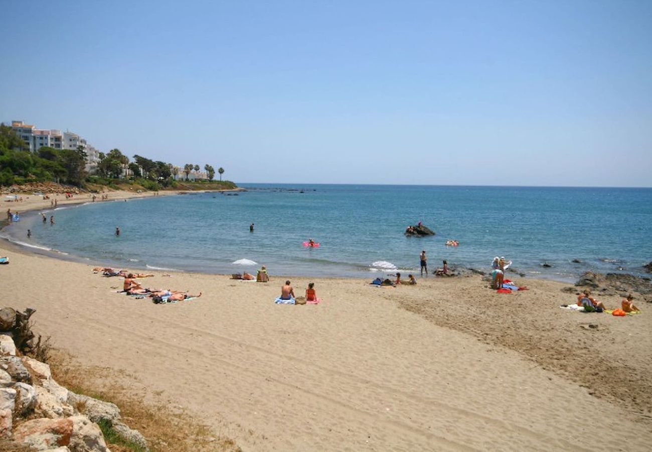 Apartamento en Mijas Costa - Apartamento con jardín Rocas del Mar, Riviera del Sol