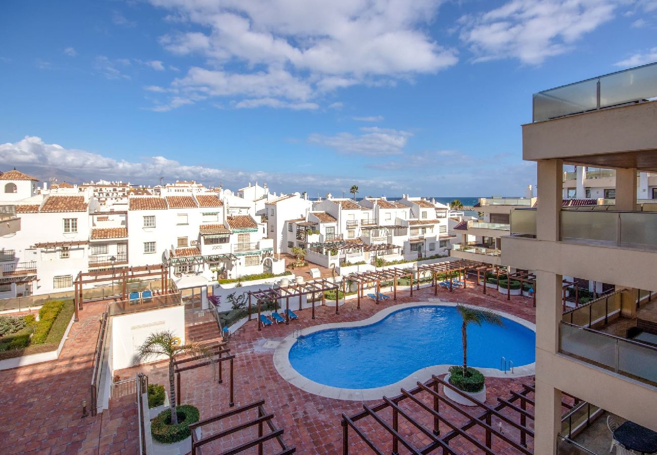 Apartamento en Manilva - Marina de Castillo Primera línea de playa Puerto Duquesa