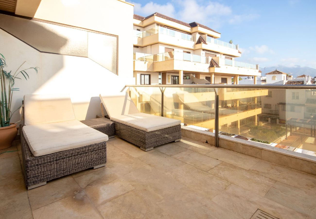 Apartamento en Manilva - Marina de Castillo Primera línea de playa Puerto Duquesa