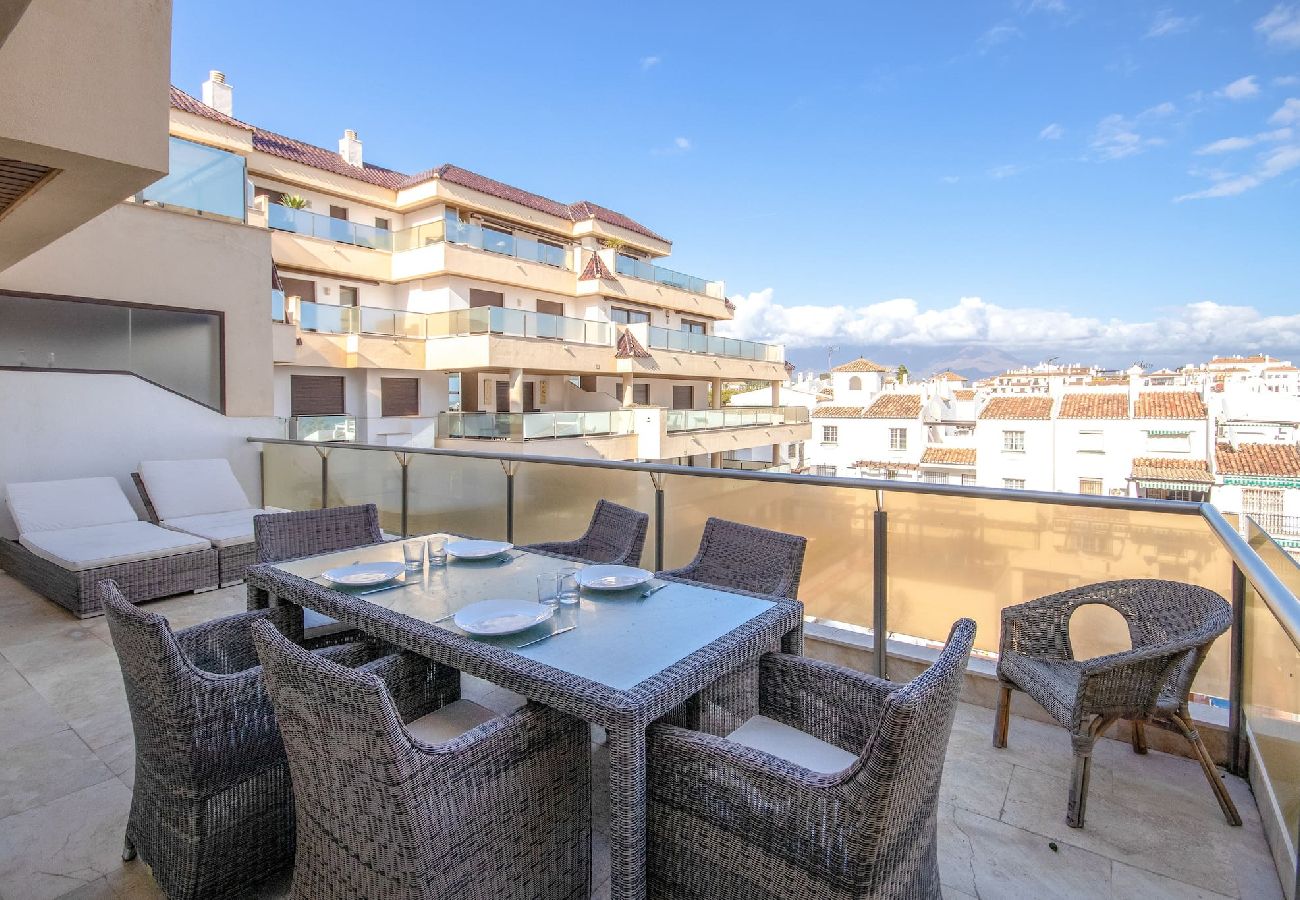 Apartamento en Manilva - Marina de Castillo Primera línea de playa Puerto Duquesa