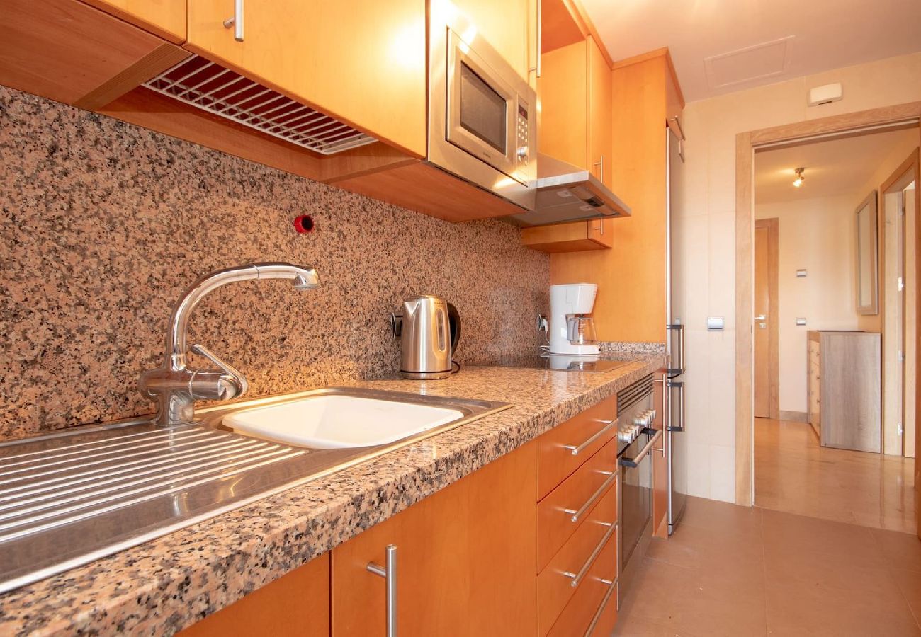 Apartamento en Manilva - Marina de Castillo Primera línea de playa Puerto Duquesa