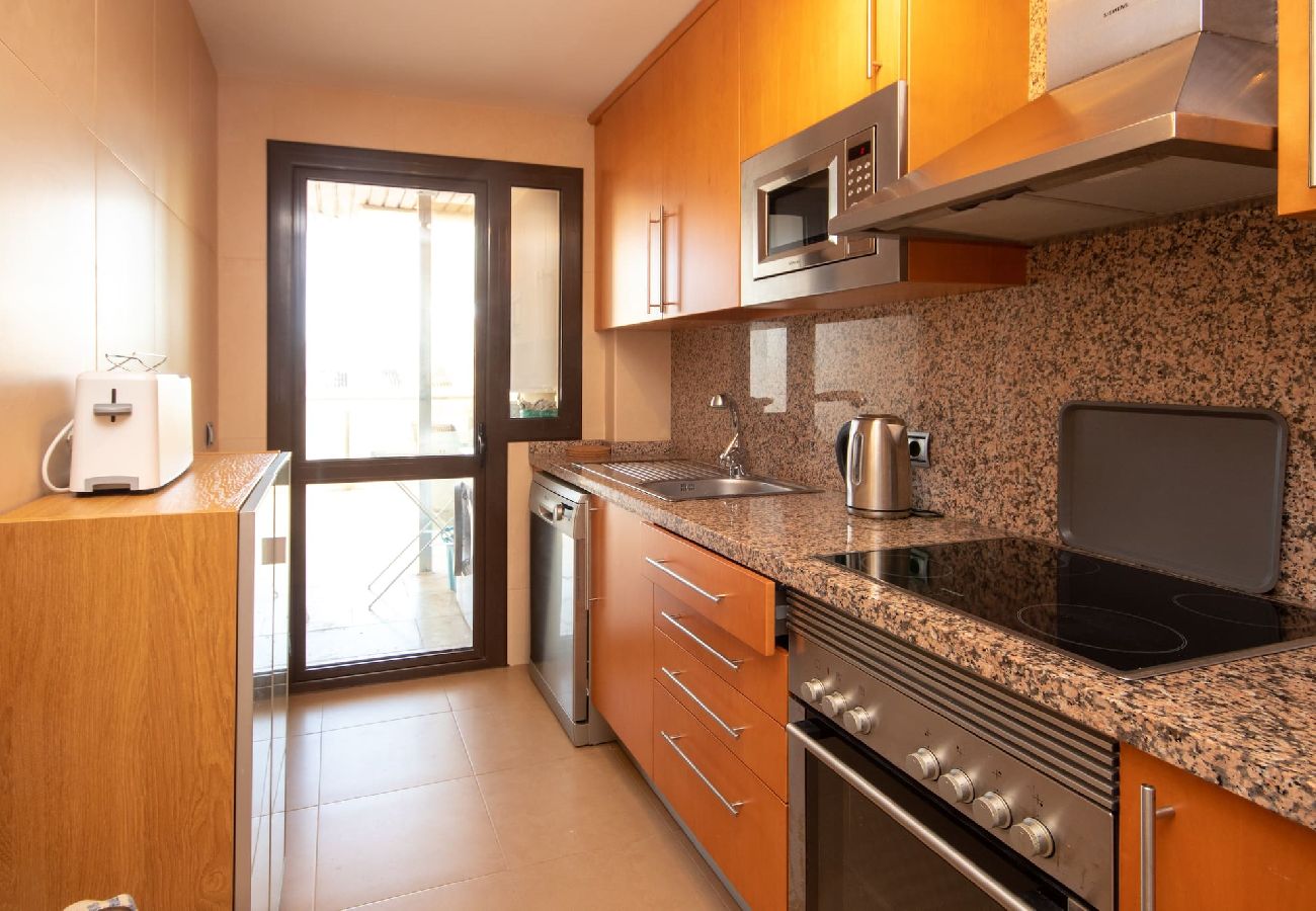 Apartamento en Manilva - Marina de Castillo Primera línea de playa Puerto Duquesa