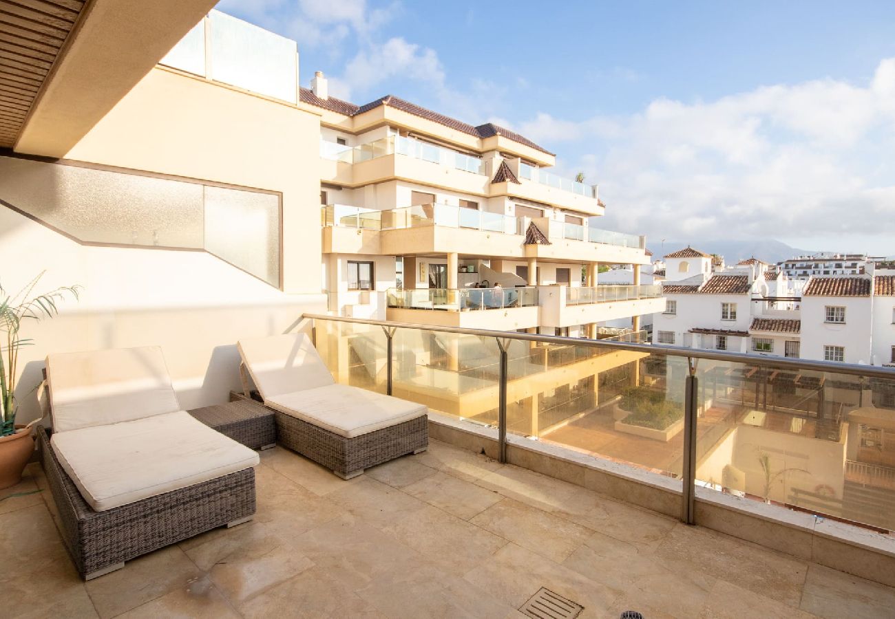Apartamento en Manilva - Marina de Castillo Primera línea de playa Puerto Duquesa