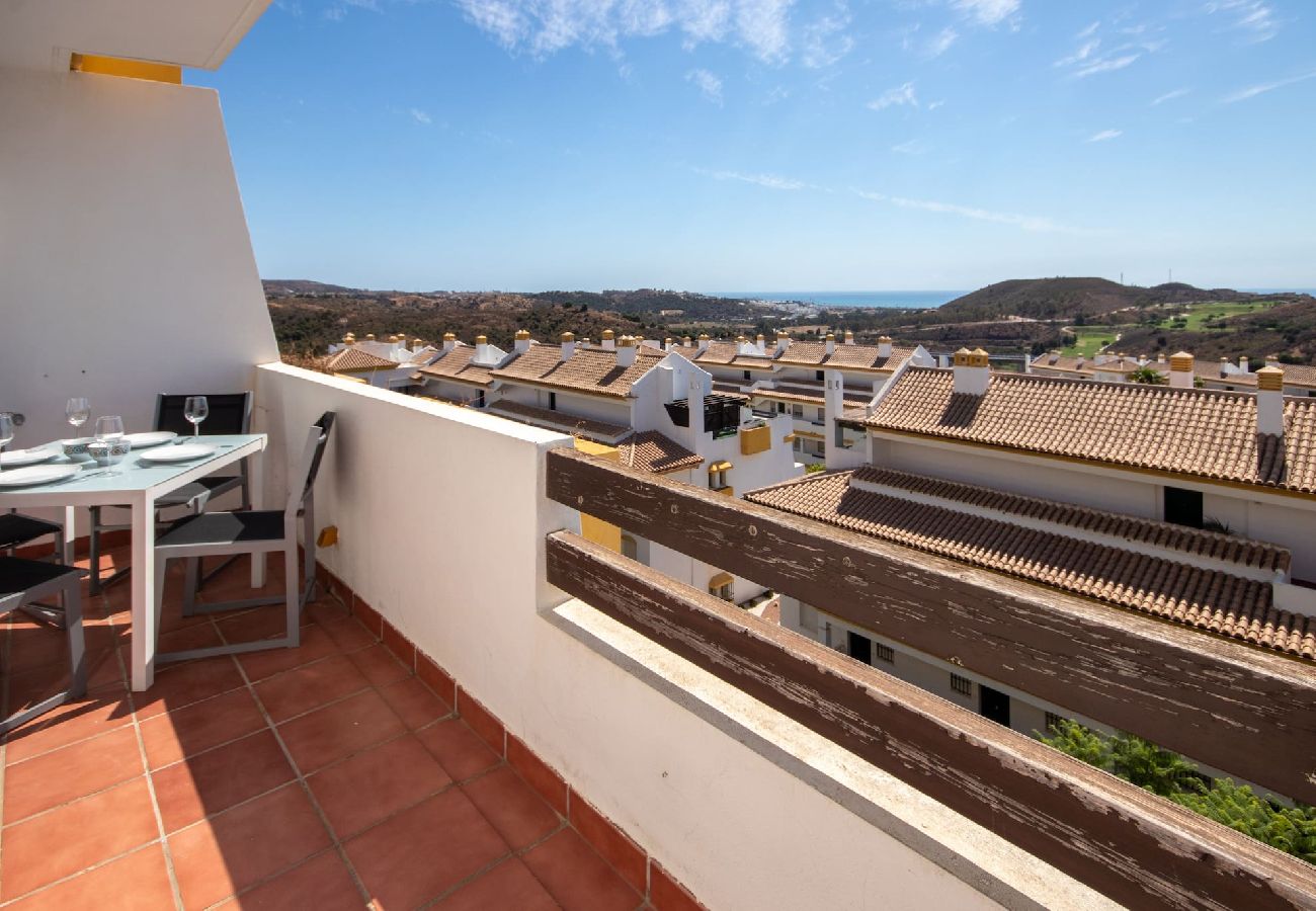 Apartamento en Mijas Costa - Apartamento de 2 dormitorios en primera línea de Calanova Grand Golf