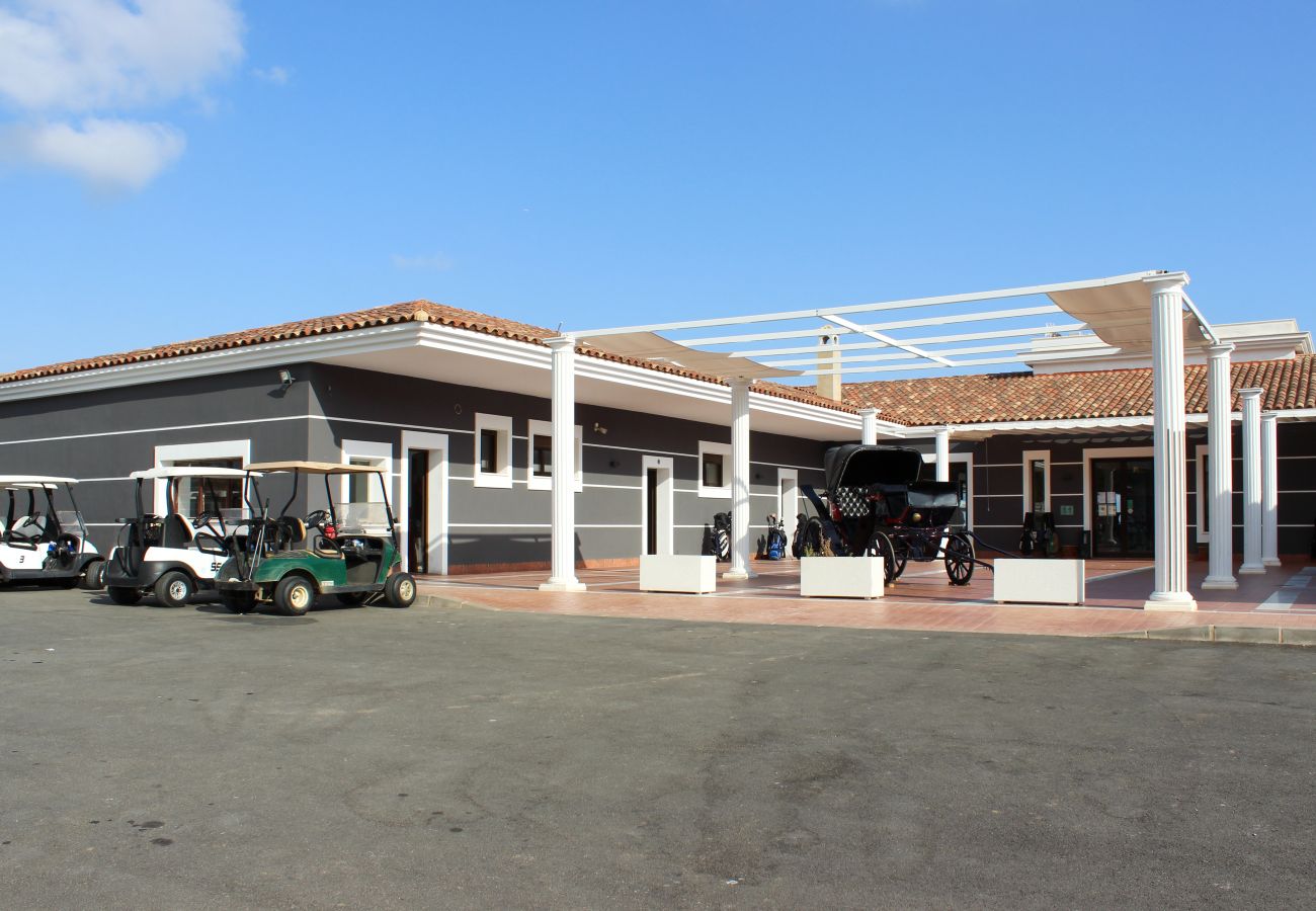 Apartamento en Mijas Costa - Apartamento de 2 dormitorios en primera línea de Calanova Grand Golf