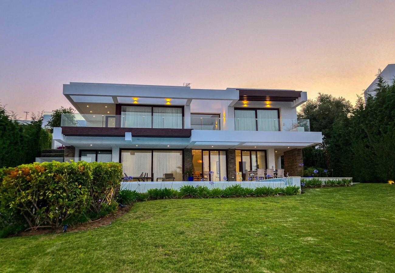Villa en Estepona - Villa Las Brisas, Valle Romano