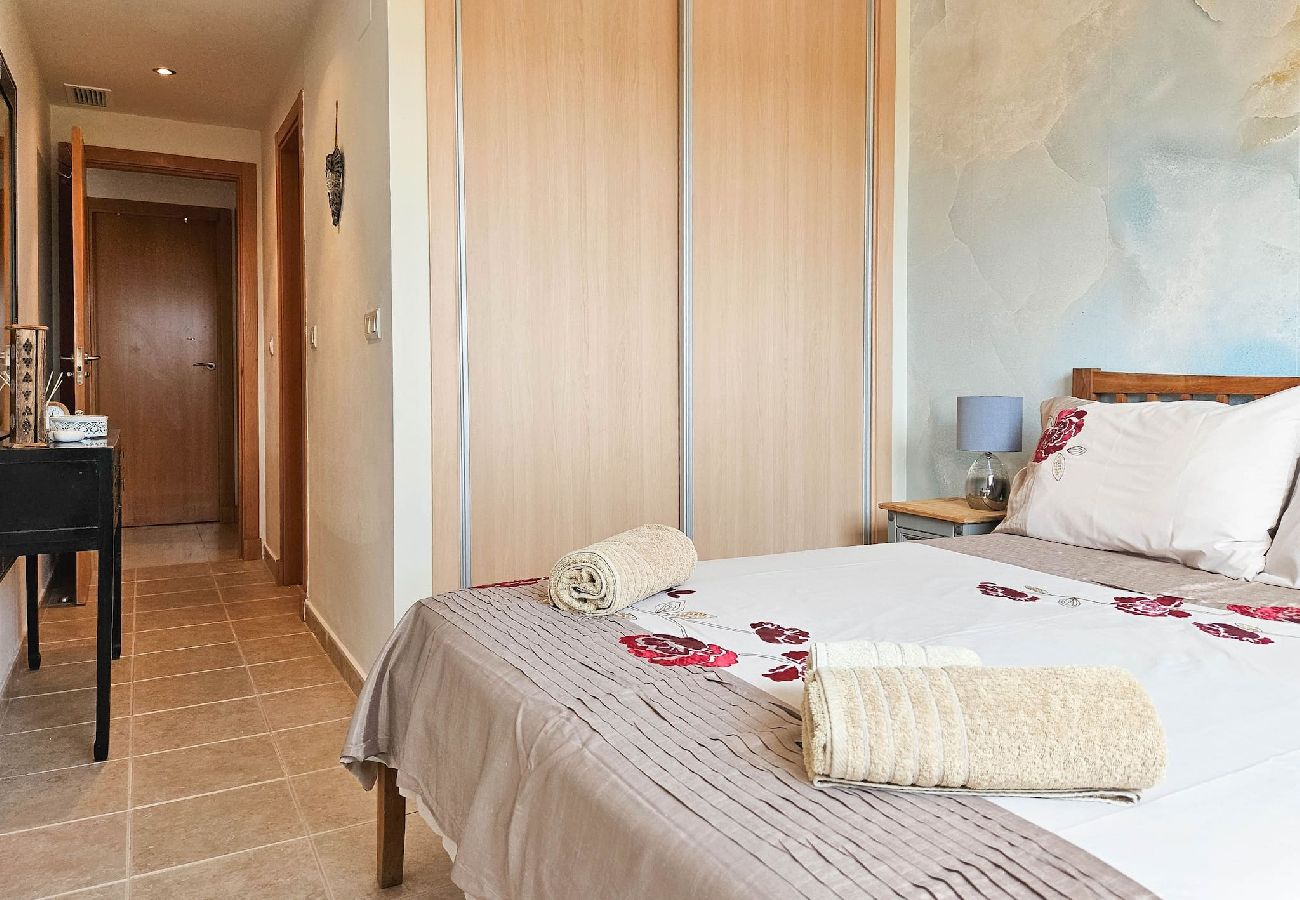 Apartamento en Casares - Ático de 2 dormitorios Casares Sol con terraza soleada