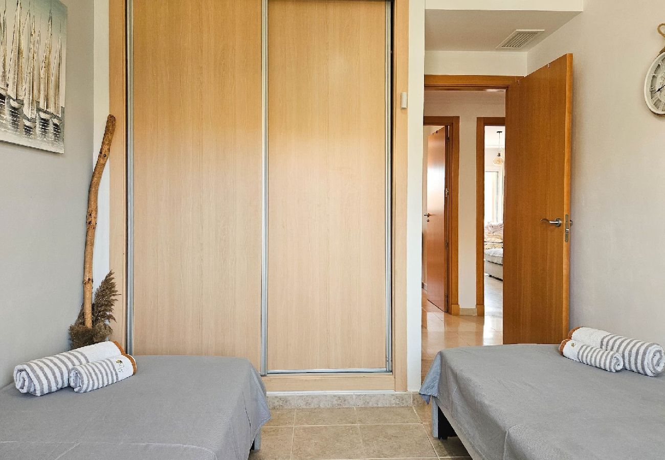 Apartamento en Casares - Ático de 2 dormitorios Casares Sol con terraza soleada