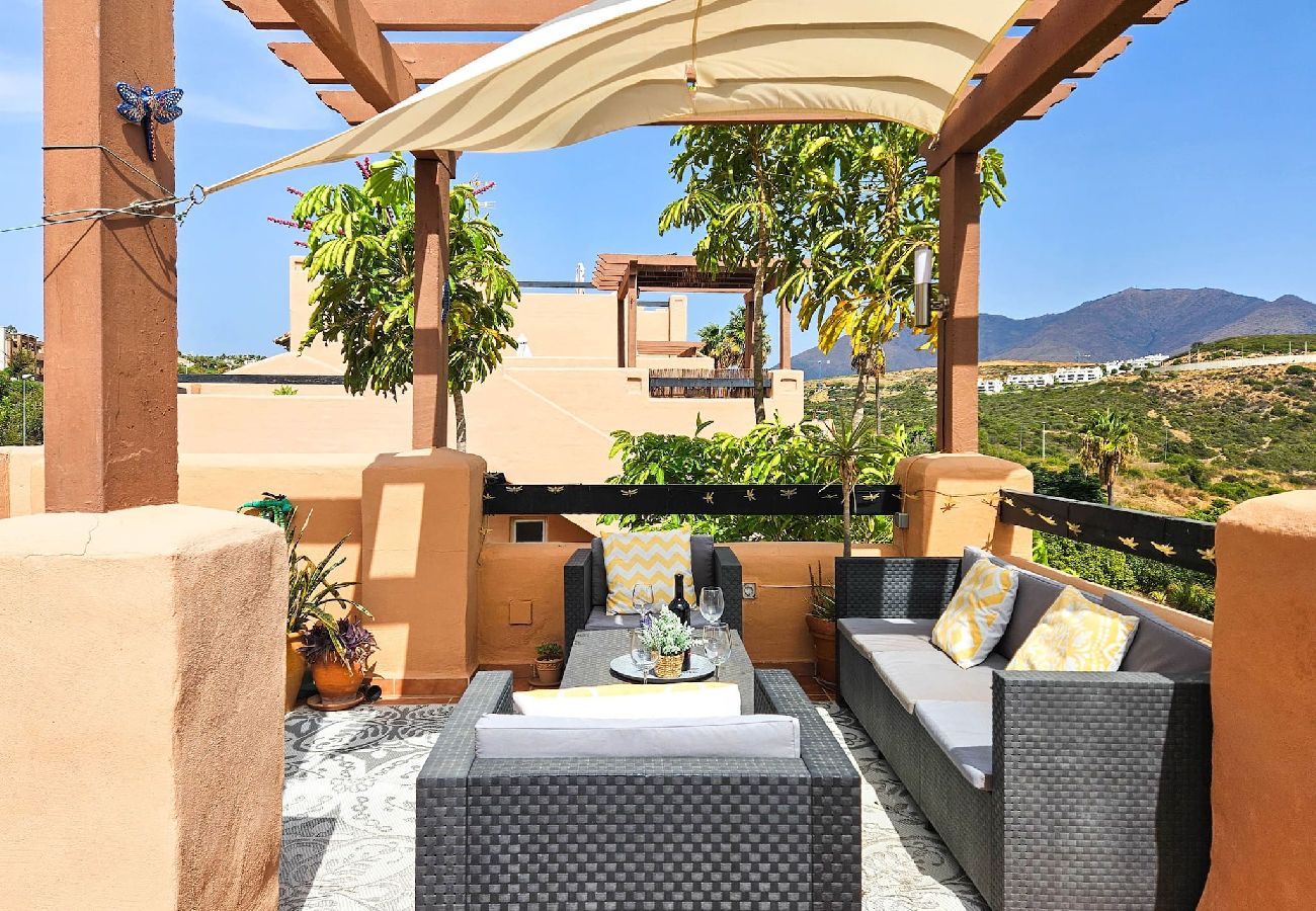 Apartamento en Casares - Ático de 2 dormitorios Casares Sol con terraza soleada