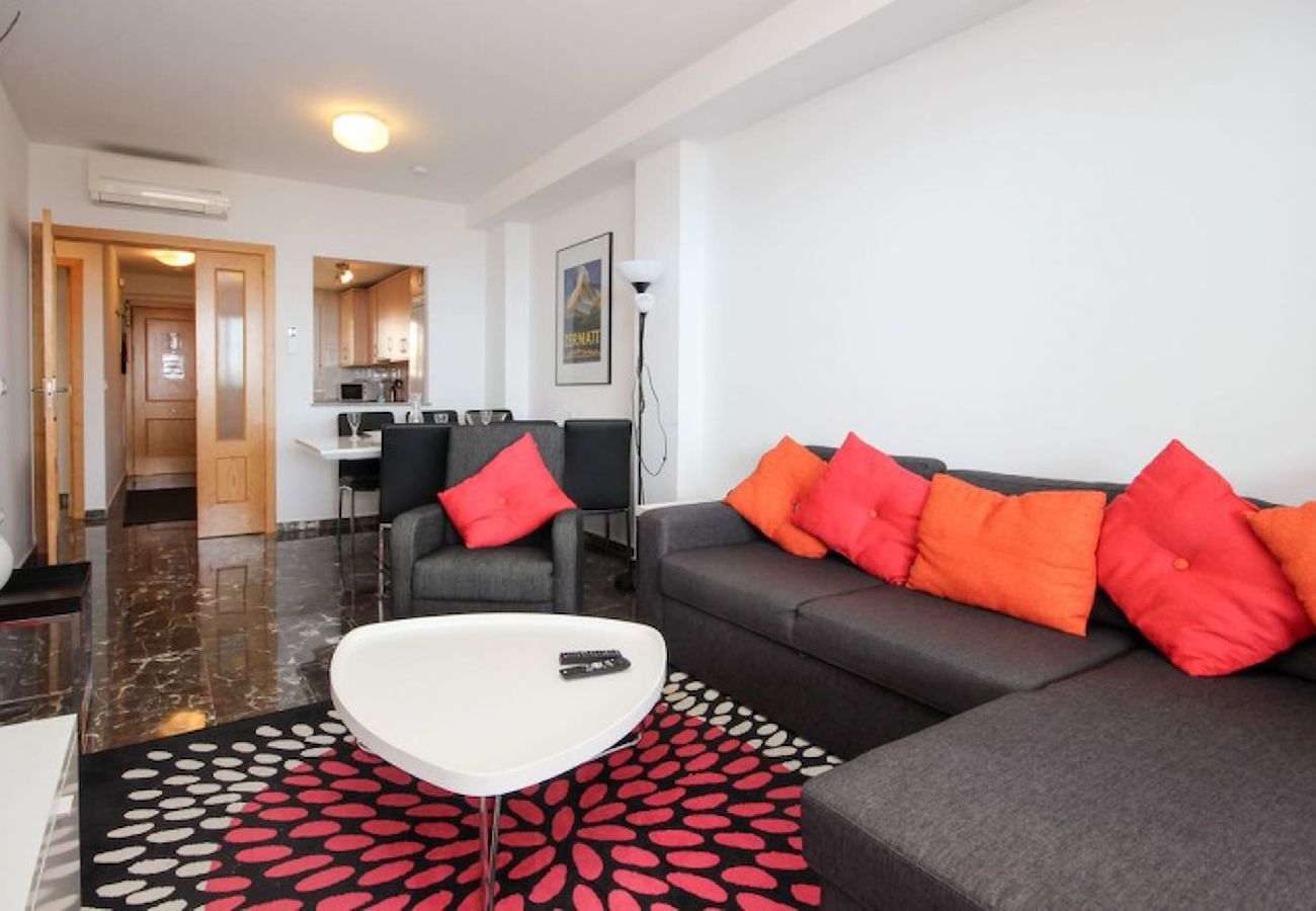 Apartamento en Fuengirola - Apartamento de dos habitaciones en alquiler cerca de Fuengirola